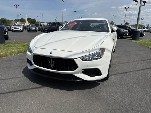 
           
        2022 Maserati Ghibli Modena Q4