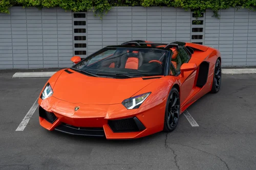 
           
        2014 Lamborghini Aventador LP 700-4