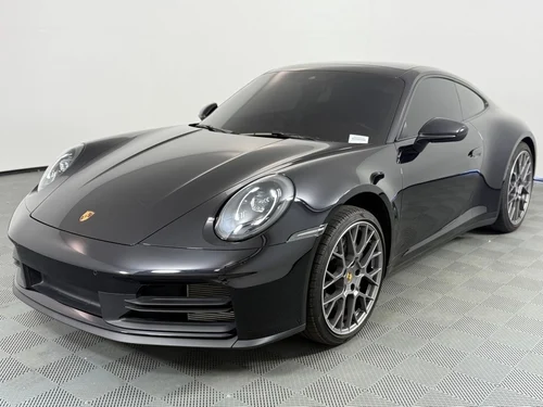 
           
        2025 Porsche 911 Carrera