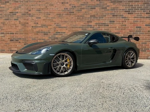 
           
        2024 Porsche 718 Cayman GT4 RS