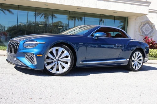 
           New 
        2026 Bentley Azure Base