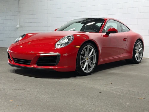 
           
        2017 Porsche 911 Carrera