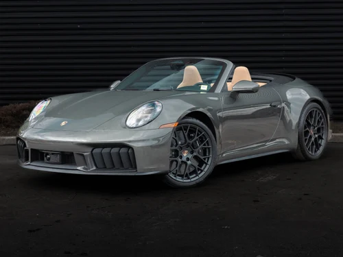 
           New 
        2026 Porsche 911 Carrera 4 GTS