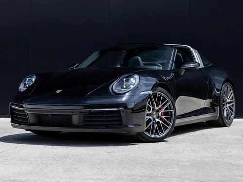 
           
        2021 Porsche 911 Targa 4S