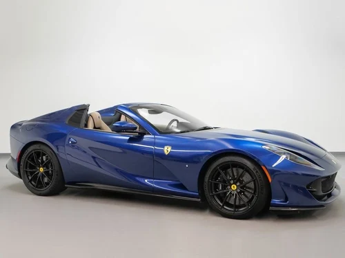 
           
        2021 Ferrari 812 GTS Base