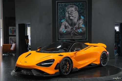 
           
        2021 McLaren 765LT ROOF SCOOP MSO
