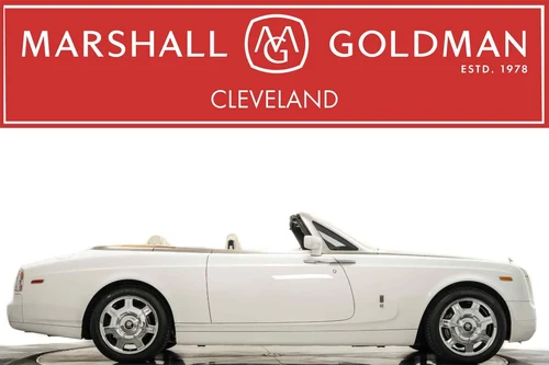 
           
        2008 Rolls-Royce Phantom Drophead Coupe -Teak