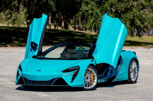 
           
        2025 McLaren ARTURA SPIDER