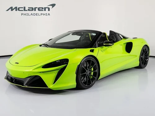 
           
        2025 McLaren Artura
