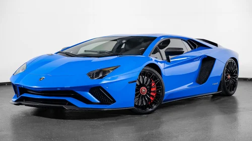 
           
        2018 Lamborghini Aventador