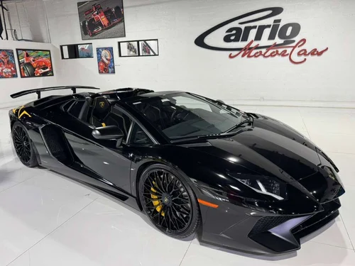 
           
        2017 Lamborghini Aventador SV