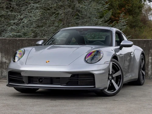 
           
        2025 Porsche 911 Carrera