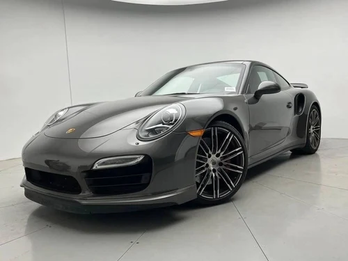 
           
        2015 Porsche 911