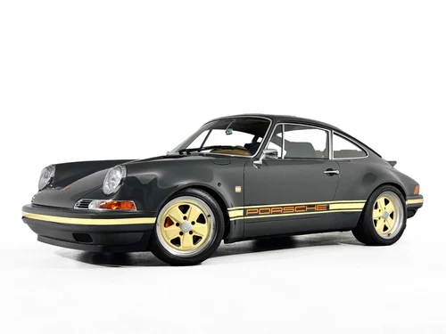 
           
        1994 Porsche 911 Carrera