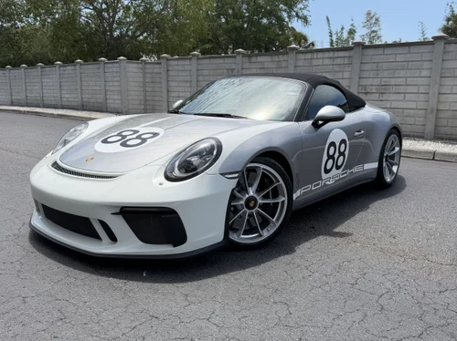
           
        2019 Porsche 911 Speedster