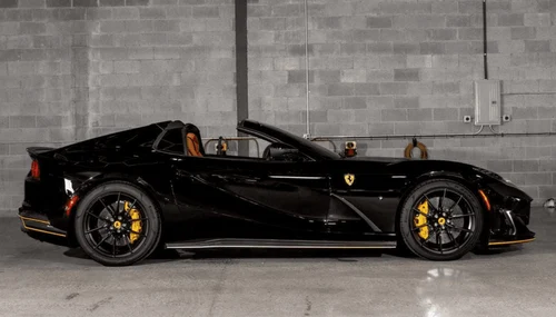 2022 Ferrari 812 GTS Base