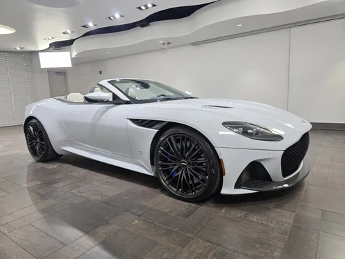 
           
        2021 Aston Martin DBS Superleggera Volante