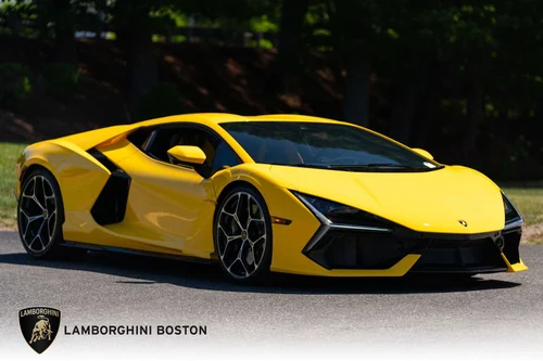 
           
        2024 Lamborghini Revuelto