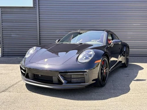 
           
        2023 Porsche 911
