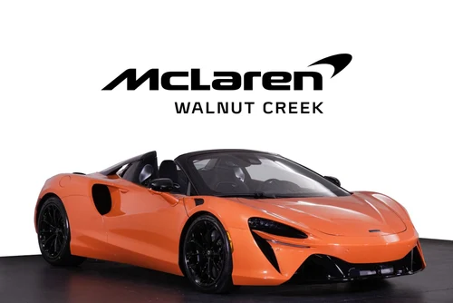 
           New 
        2026 McLaren ARTURA SPIDER