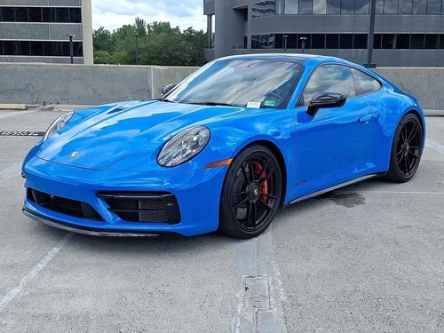 2022 Porsche 911 Carrera GTS