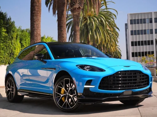 
           New 
        2025 Aston Martin DBX 707