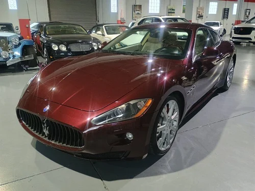 
           
        2011 Maserati GranTurismo S Automatic ONE