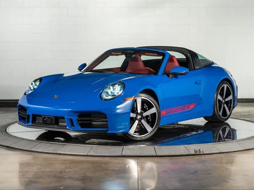 
           New 
        2026 Porsche 911 Targa 4S