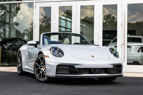 2025 Porsche 911 Carrera