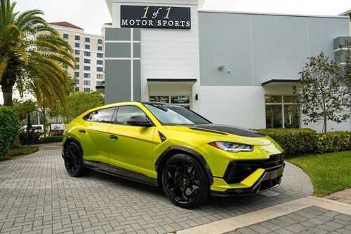 
           
        2023 Lamborghini Urus Performante AWD