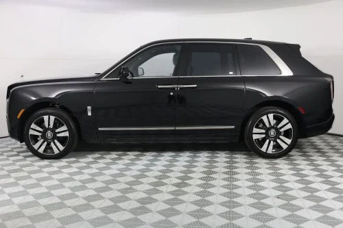 
           New 
        2027 Rolls-Royce Cullinan