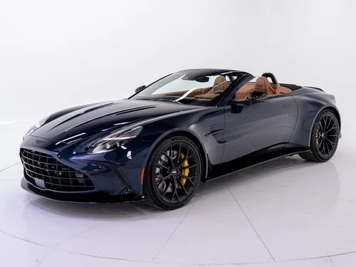 
           New 
        2026 Aston Martin Vantage Roadster