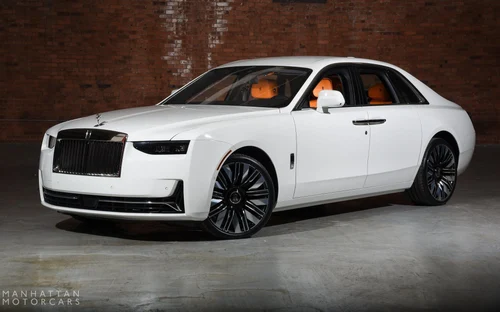 
           New 
        2025 Rolls-Royce Ghost