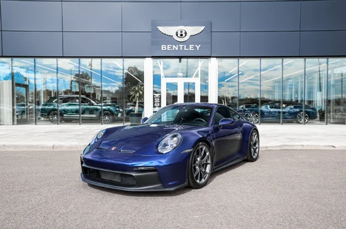 
           
        2022 Porsche 911