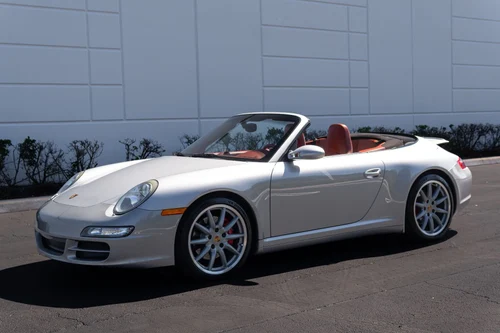 
           
        2006 Porsche 911 Carrera S