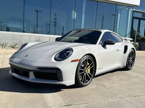 
           
        2022 Porsche 911
