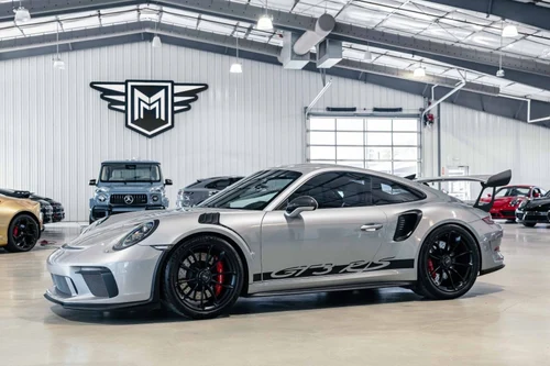 
           
        2019 Porsche 911