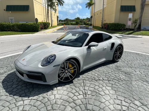 
           
        2022 Porsche 911 Turbo S