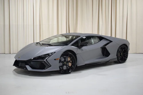 
           New 
        2026 Lamborghini Revuelto