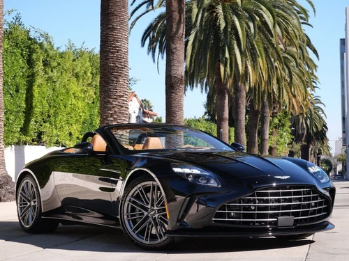 
           New 
        2026 Aston Martin Vantage