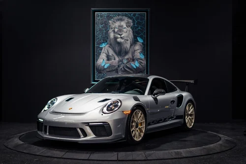 
           
        2019 Porsche 911 GT3 RS Weissach