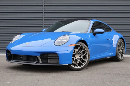 
           
        2025 Porsche 911 Carrera