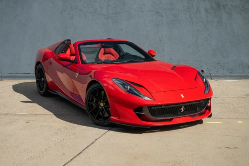 
           
        2023 Ferrari 812 GTS
