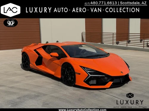 
           
        2024 Lamborghini Revuelto