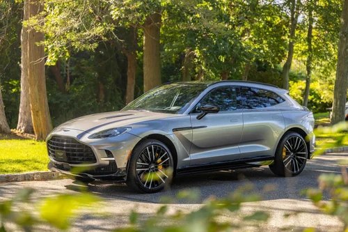 
           
        2023 Aston Martin DBX 707