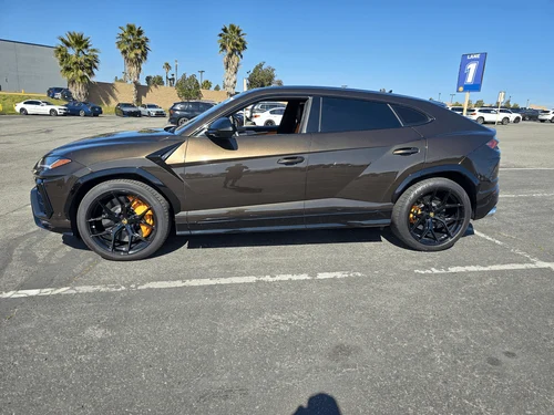 
           
        2019 Lamborghini Urus Base