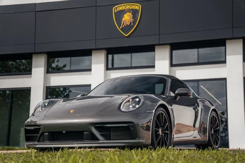 
           
        2024 Porsche 911 Targa 4S