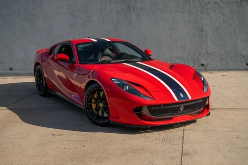 
           
        2020 Ferrari 812 Superfast Base