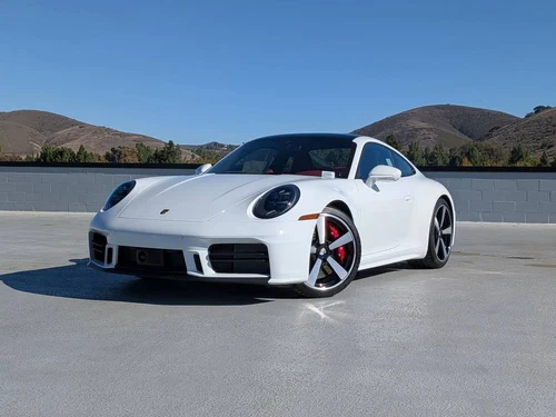 
           New 
        2026 Porsche 911