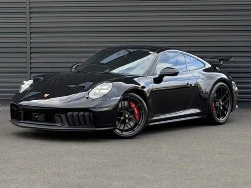 
           
        2026 Porsche 911